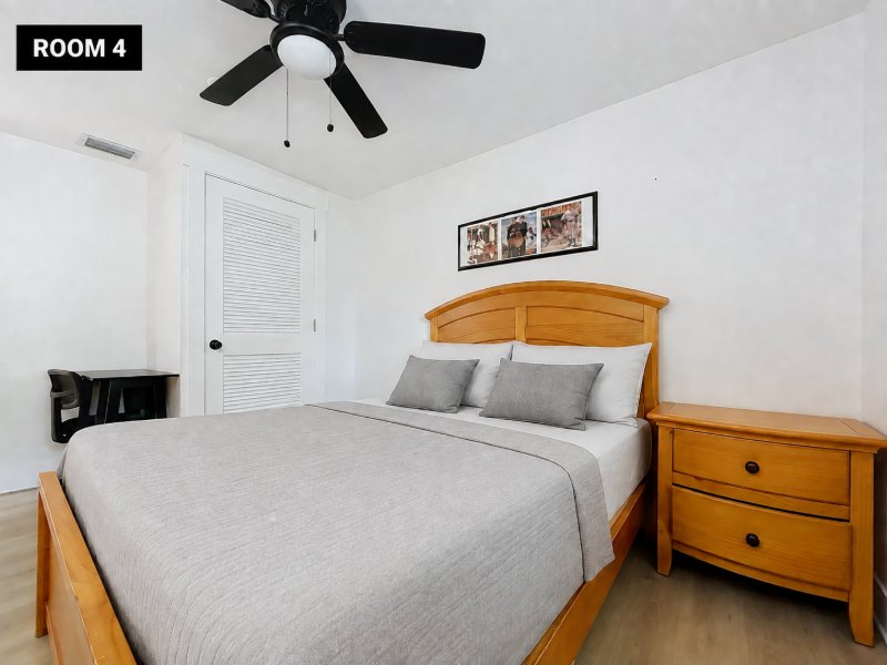 Room 4