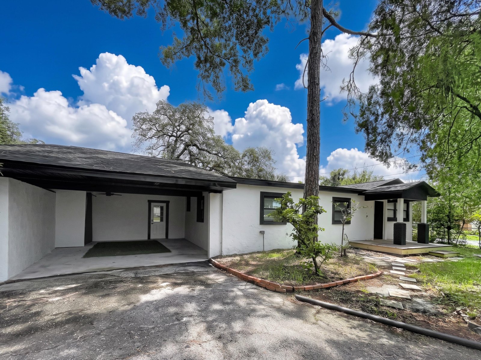 Private rooms in East Tampa